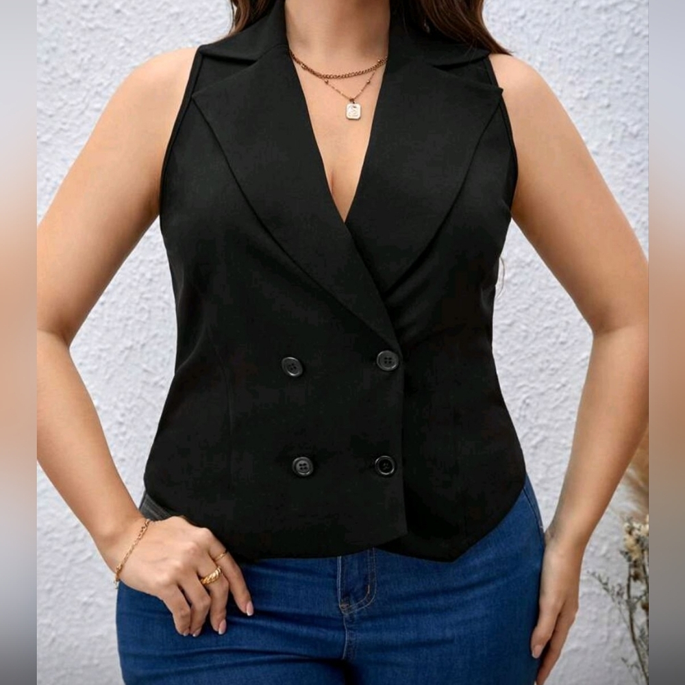 Black Double-Breasted Plus Size Stretchy Vest Top